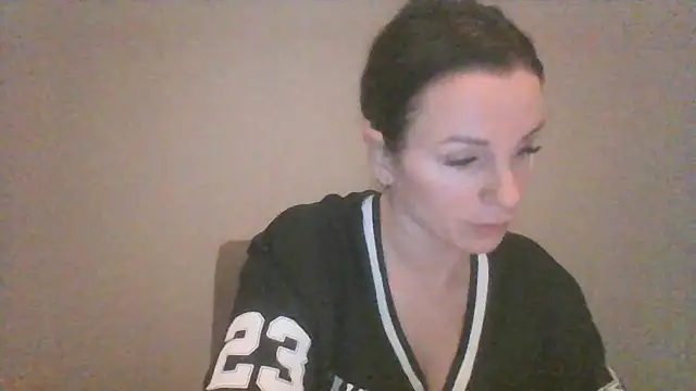 Justnani001 online show from February 2026 10:54:02 PM