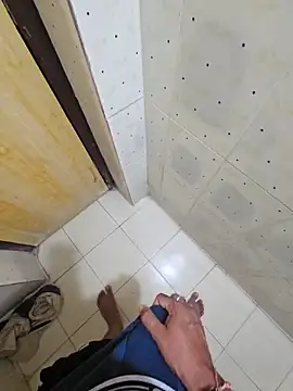 Snapshot of Gamecoc chatting on October 2025 05:58:02 PM Gamecoc online show from October 2025 05:58:02 PM