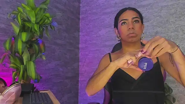  ValeriaMontes online show from October 2025 07:01:02 PM