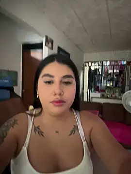 Snapshot of Sophie_Dreamss chatting on October 2025 08:51:02 PM Sophie Dreamss online show from October 2025 08:51:02 PM