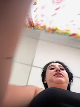 Snapshot of Sophie_Dreamss chatting on November 2025 08:19:01 PM Sophie Dreamss online show from November 2025 08:19:01 PM