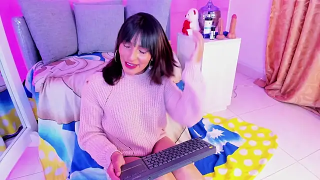 angelica cute12 online show from December 2025 01:43:01 AM