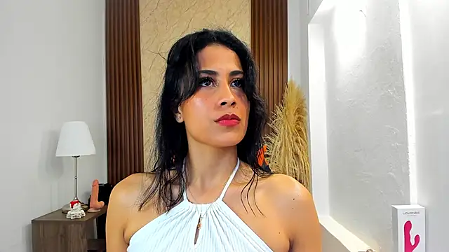 Thais kim online show from November 2025 01:36:02 PM