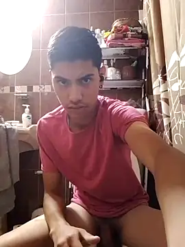 aispuro8505 online show from October 2025 05:44:02 PM