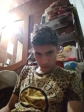 aispuro8505 online show from January 2026 07:35:01 AM