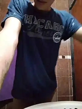 aispuro8505 online show from February 2026 07:05:01 AM