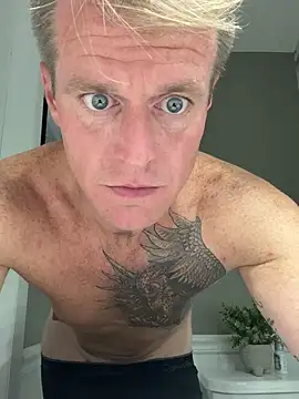 DILFiGuess11 online show from September 2025 05:07:01 AM