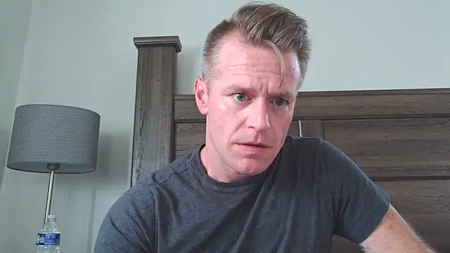Snapshot of DILFiGuess11 chatting on June 2026 05:03:01 PM DILFiGuess11 online show from June 2026 05:03:01 PM