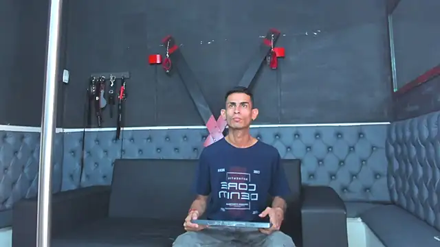 Golldens Dreamss online show from November 2025 12:22:02 PM