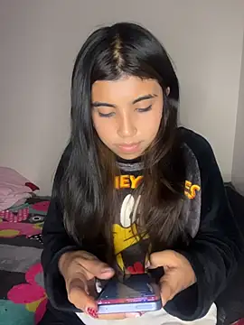 DianeSuns  online show from May 2026 05:03:02 AM
