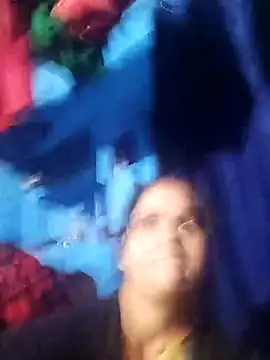 Jooli xx online show from February 2026 01:45:02 PM