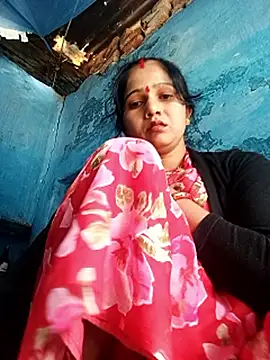 Jooli xx online show from March 2026 05:44:01 AM