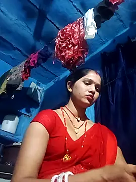 Snapshot of Jooli_xx chatting on April 2026 03:33:02 PM Jooli xx online show from April 2026 03:33:02 PM
