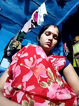 Snapshot of Jooli_xx chatting on April 2026 03:28:02 PM Jooli xx online show from April 2026 03:28:02 PM
