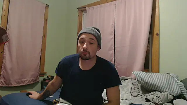 Snapshot of YoBlezz chatting on February 2026 04:30:01 AM YoBlezz online show from February 2026 04:30:01 AM