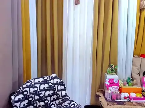 imallyoures69 online show from September 2025 08:19:01 AM