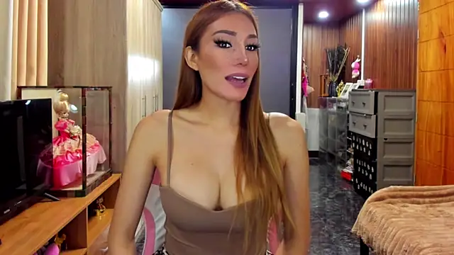 Snapshot of imallyoures69 chatting on June 2026 05:58:01 PM imallyoures69 online show from June 2026 05:58:01 PM
