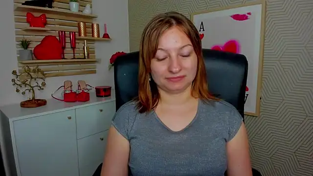 angelaSamt online show from May 2026 05:35:02 AM