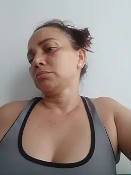 Amanda39 online show from July 2026 10:01:02 PM