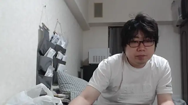 raterate555 online show from April 2026 08:42:02 AM