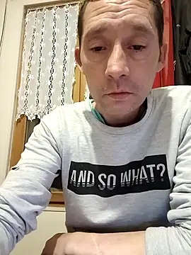 frederic198 online show from September 2025 06:45:01 PM