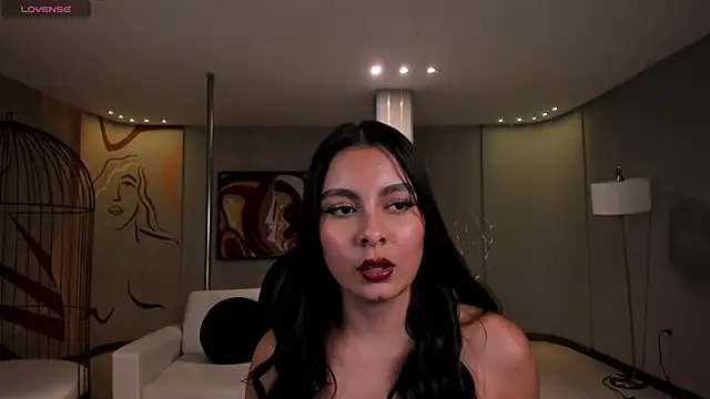 NinaBlum online show from December 2025 02:41:02 AM