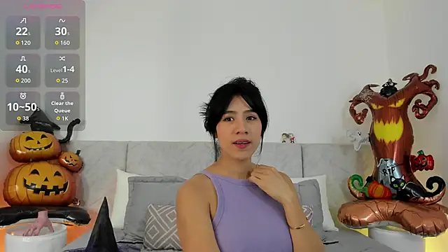 GinebraBrown online show from October 2025 06:42:02 PM