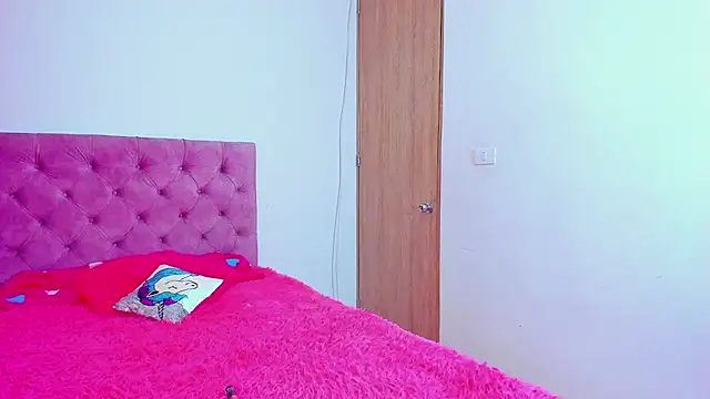 Marahanson online show from December 2025 07:31:01 PM