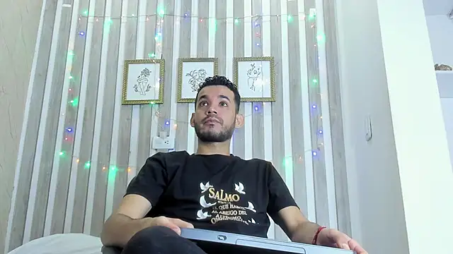 EthanGrey online show from April 2026 11:24:01 AM