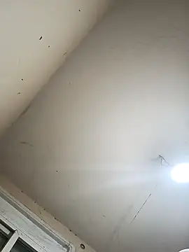 BeakedMezuza online show from November 2025 07:27:01 PM