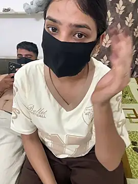 Sex Queen aaraya online show from June 2026 01:50:01 PM