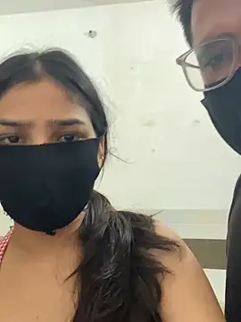 Sex Queen aaraya online show from July 2026 06:15:01 PM
