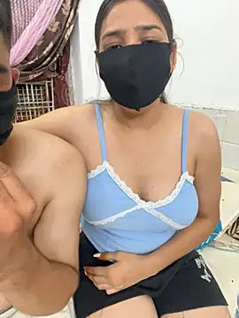 Sex Queen aaraya online show from August 2026 05:45:01 PM