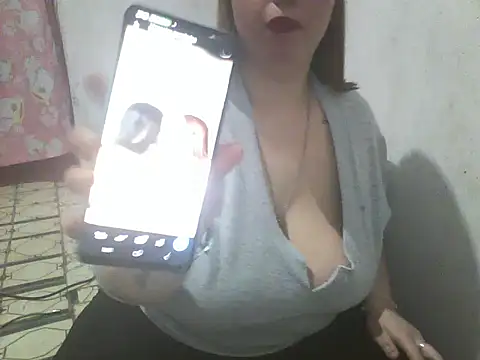 Snapshot of bellita13 chatting on September 2025 10:15:01 AM bellita13 online show from September 2025 10:15:01 AM