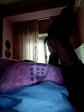 Snapshot of estrogeni chatting on April 2026 06:30:01 AM estrogeni online show from April 2026 06:30:01 AM