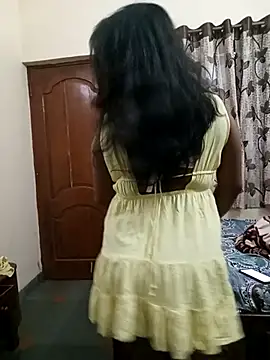 HAANNIAA online show from December 2025 12:45:01 PM