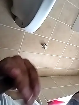 Snapshot of j3tt360 chatting on February 2026 12:42:02 PM j3tt360 online show from February 2026 12:42:02 PM