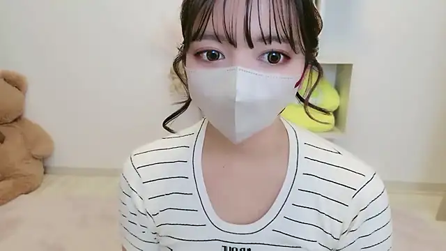 JP Momo o0 online show from November 2025 11:30:01 AM