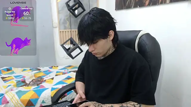 Iantwink18 online show from March 2026 09:03:02 PM