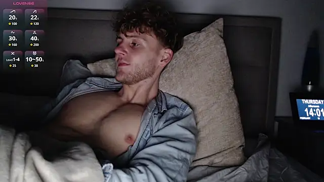 DominantAlex18 online show from February 2026 02:02:02 PM