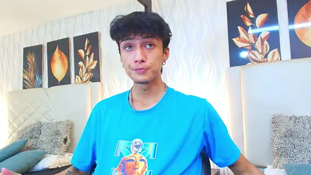 Lean Portman online show from November 2025 09:02:02 PM