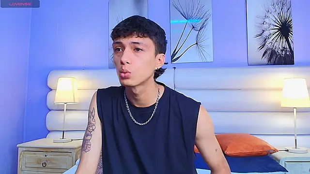 Lean Portman online show from March 2026 03:04:01 PM