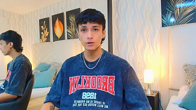 Lean Portman online show from April 2026 02:53:02 AM