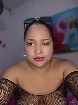 Angelly ricura online show from March 2026 05:38:01 PM