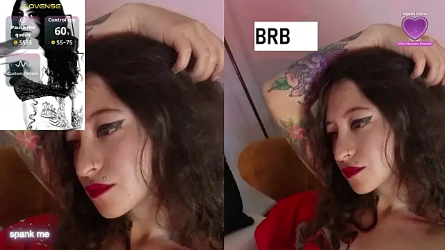 Snapshot of Roshhell1 chatting on October 2025 08:02:02 AM Roshhell1 online show from October 2025 08:02:02 AM