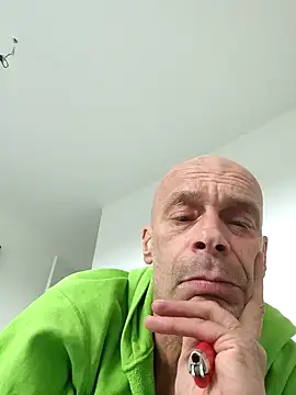 Snapshot of nolliebollieeeeeee chatting on October 2025 10:56:01 AM nolliebollieeeeeee online show from October 2025 10:56:01 AM