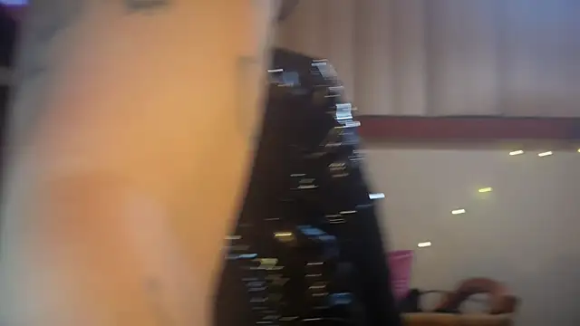 odessa-thorne online show from January 2026 01:00:02 AM