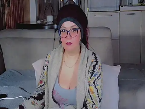 sola1213 online show from February 2026 05:04:01 AM