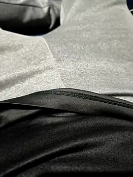 Aaia93 online show from November 2025 04:01:01 AM