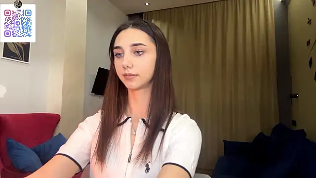 LinaMour online show from January 2026 10:15:01 PM